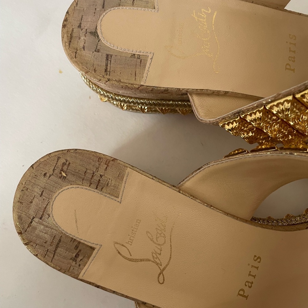 RARE Christian Louboutin Gold Spike Red Sole Platform Sandal Espadrille - Picture 7 of 16